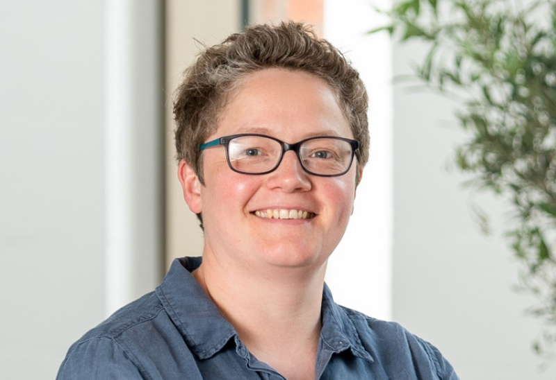 Headshot of Prof. Ruth Hunter